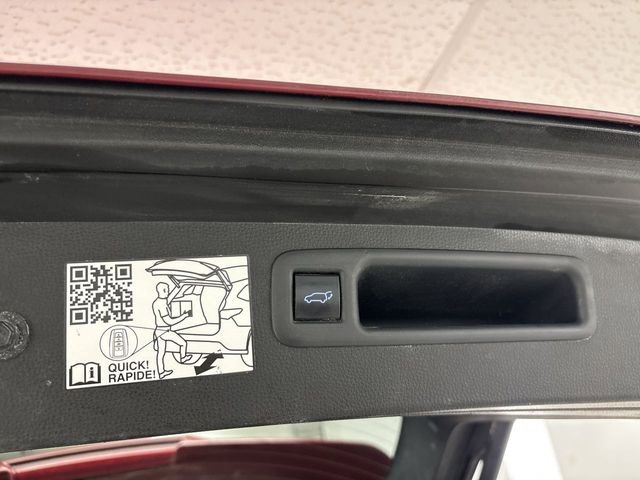 Used 2021 Toyota Highlander Platinum image 23