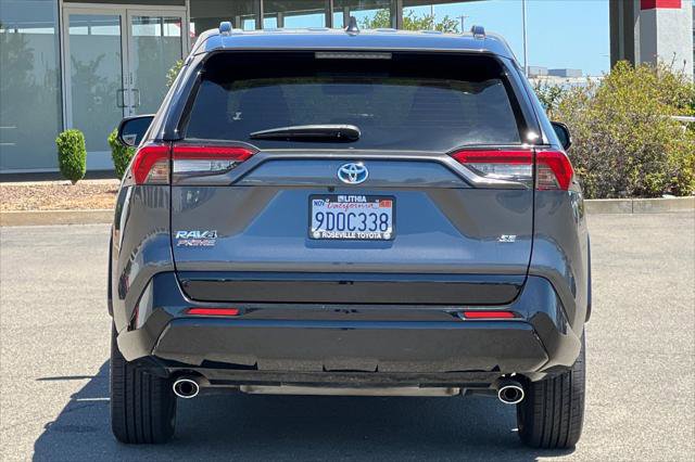 Certified 2022 Toyota RAV4 SE w/ Carpet Mat Package (TMS) AWD/4WD image 8