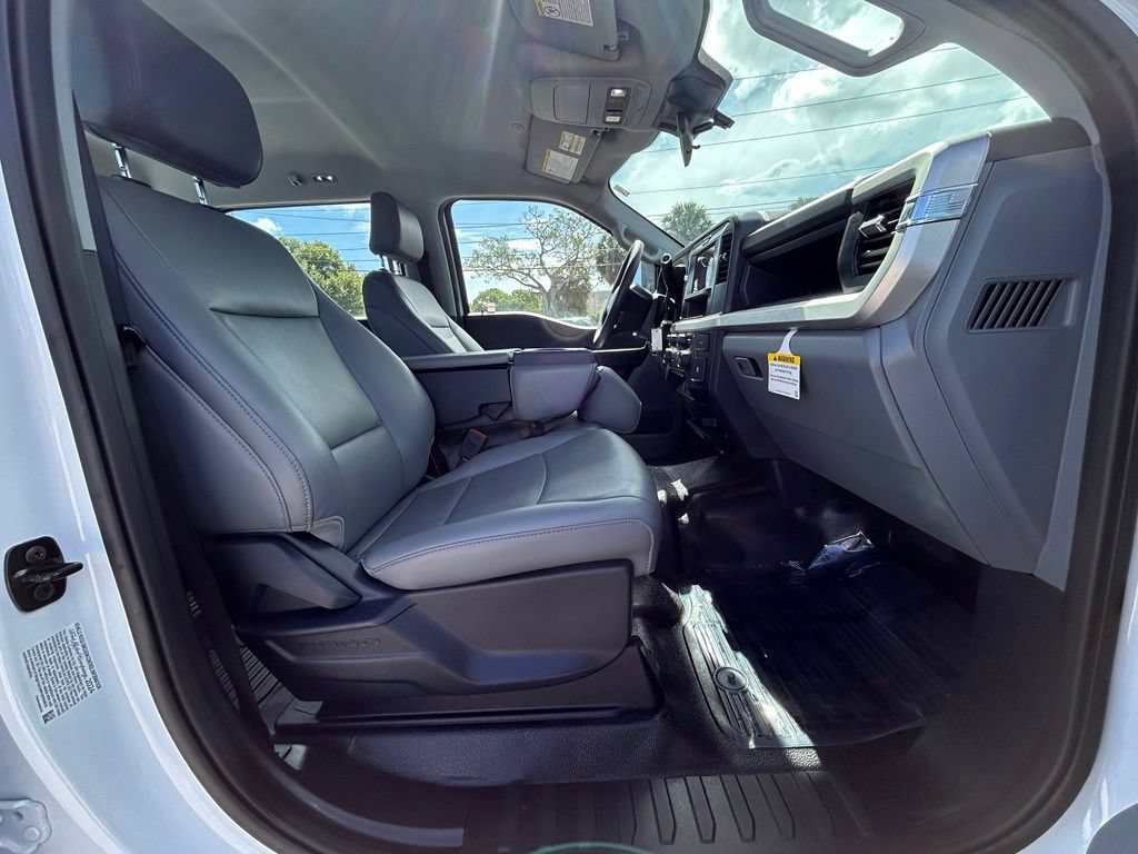 Used 2025 Ford F450 XL AWD/4WD image 25