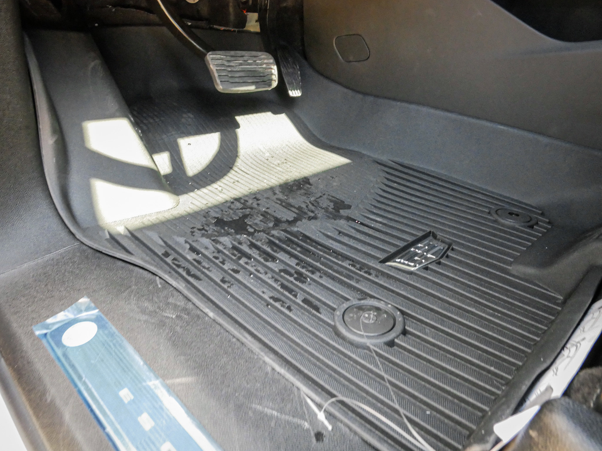 Used 2026 Cadillac Escalade V w/ LPO, ONYX Package AWD/4WD image 17