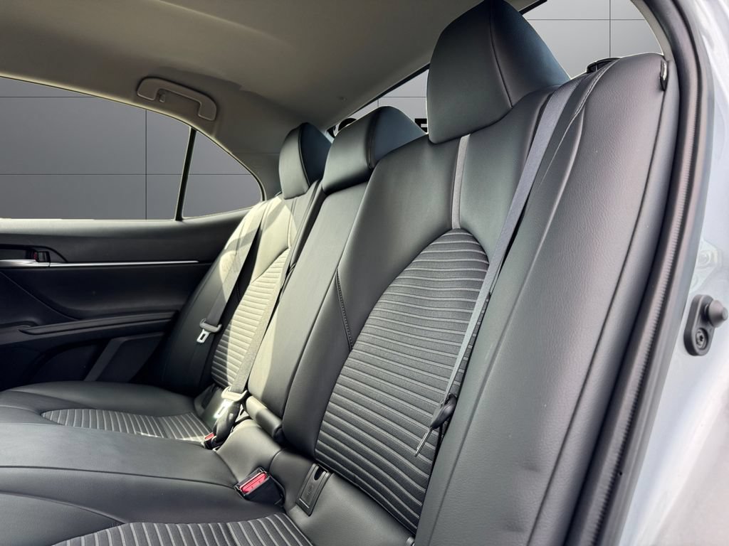 Certified 2023 Toyota Camry SE FWD image 18