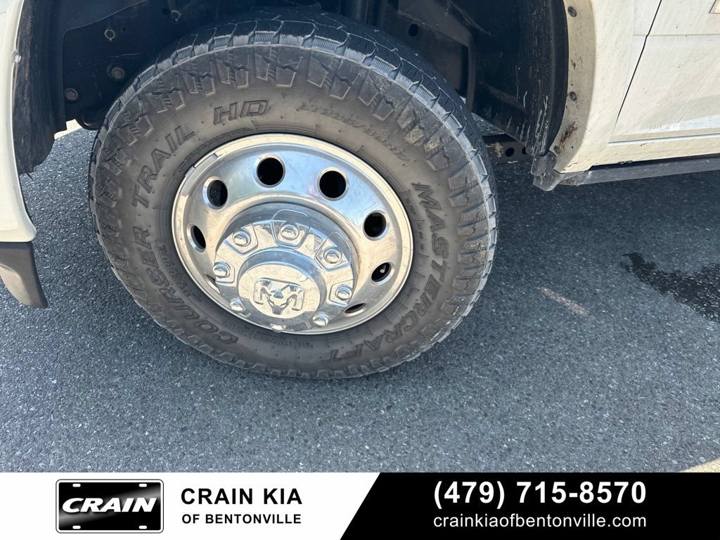 Used 2022 RAM 3500 Limited AWD/4WD image 11