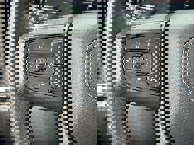 Used 2021 GMC Sierra 2500 AT4 w/ Gooseneck/5TH Wheel Package image 27