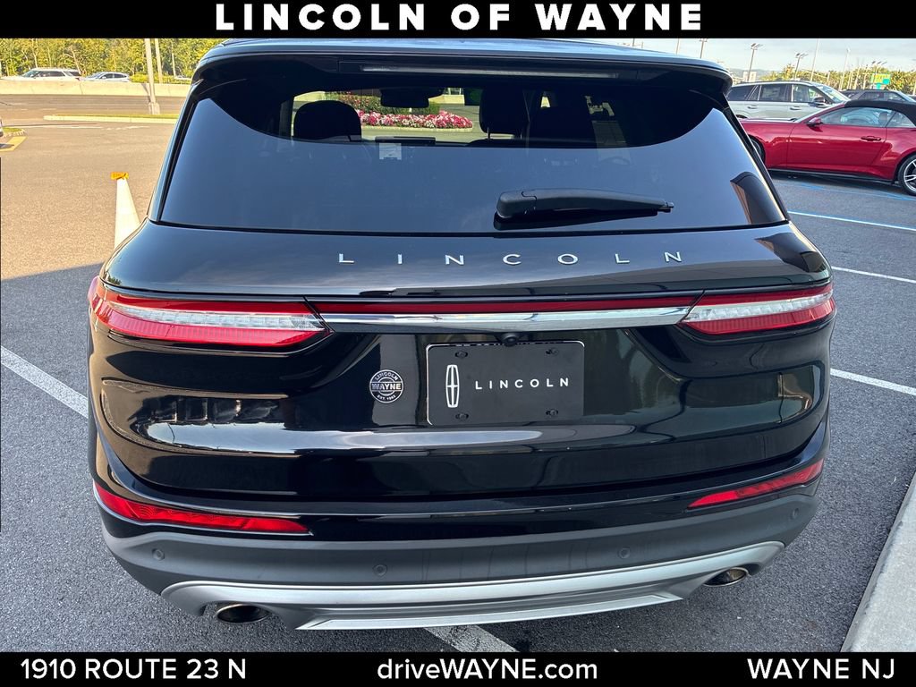 Certified 2023 Lincoln Corsair AWD w/ Rear Removable Package Tray image 5