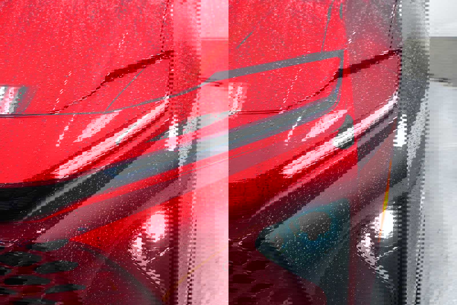 New 2025 Toyota Crown Signia image 2