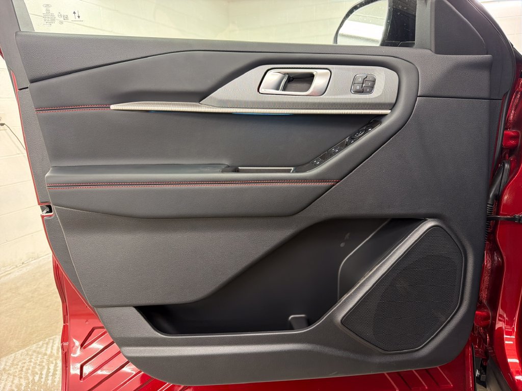 New 2027 Ford Explorer ST AWD/4WD image 15