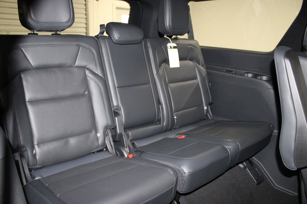 New 2026 Lincoln Navigator L Reserve w/ Jet Appearance Package image 36