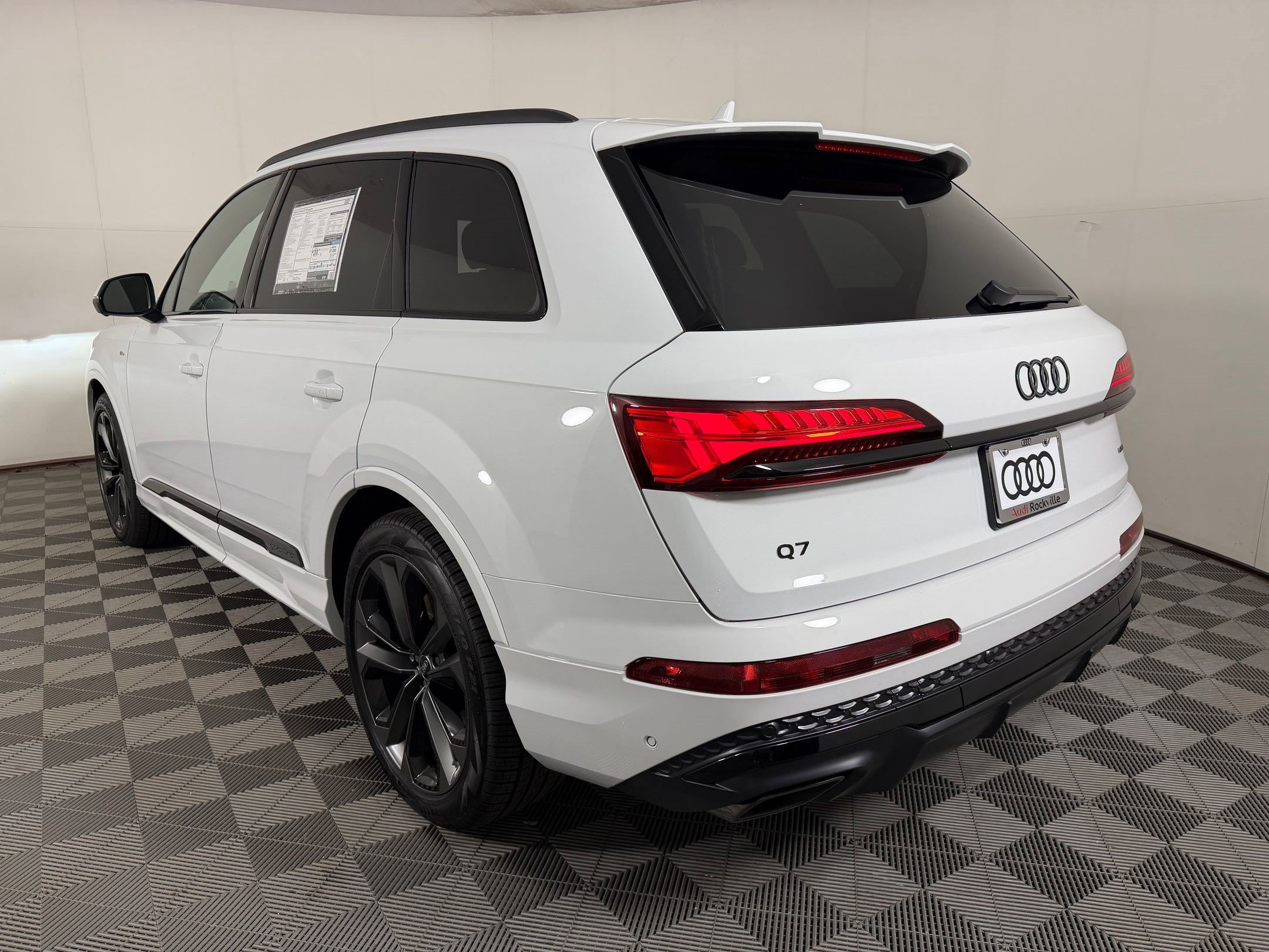 New 2026 Audi Q7 Premium Plus AWD/4WD image 3