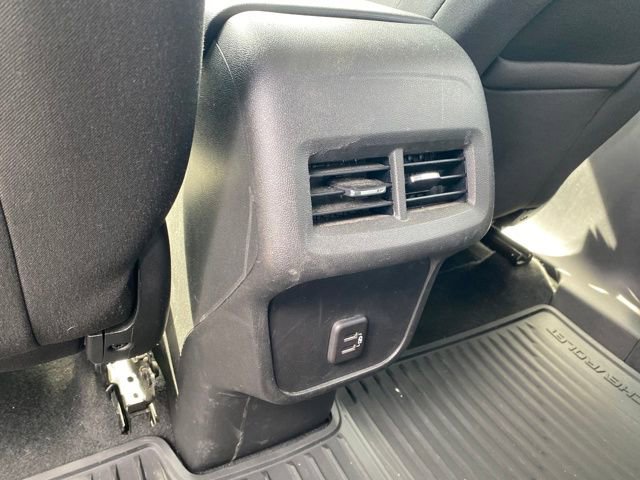 Used 2023 Chevrolet Equinox LS w/ LS Convenience Package image 18