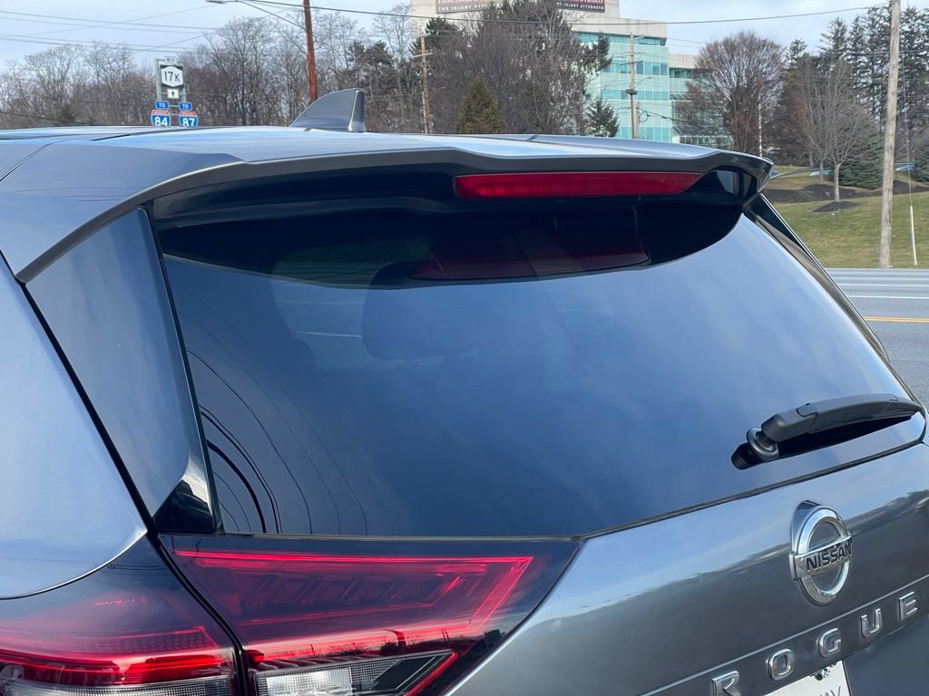 Certified 2023 Nissan Rogue SV AWD/4WD image 21