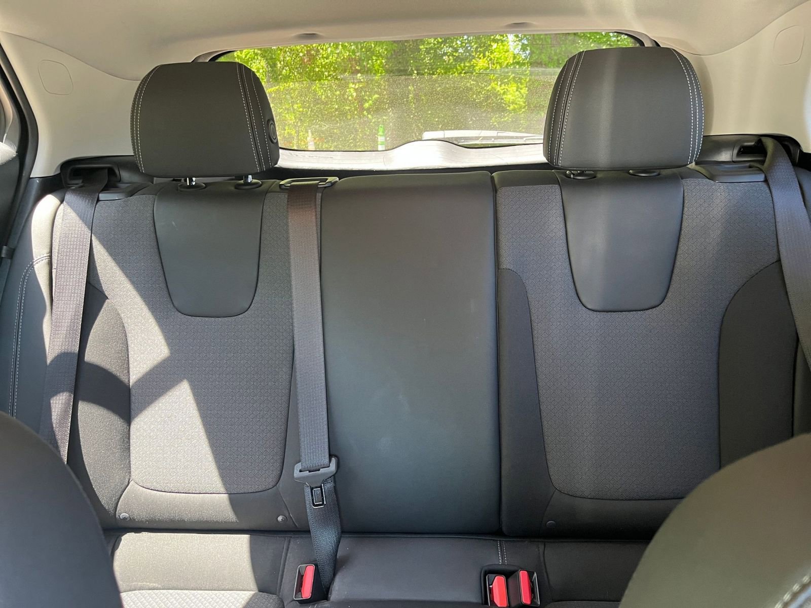 Used 2025 Buick Encore GX Preferred FWD image 37