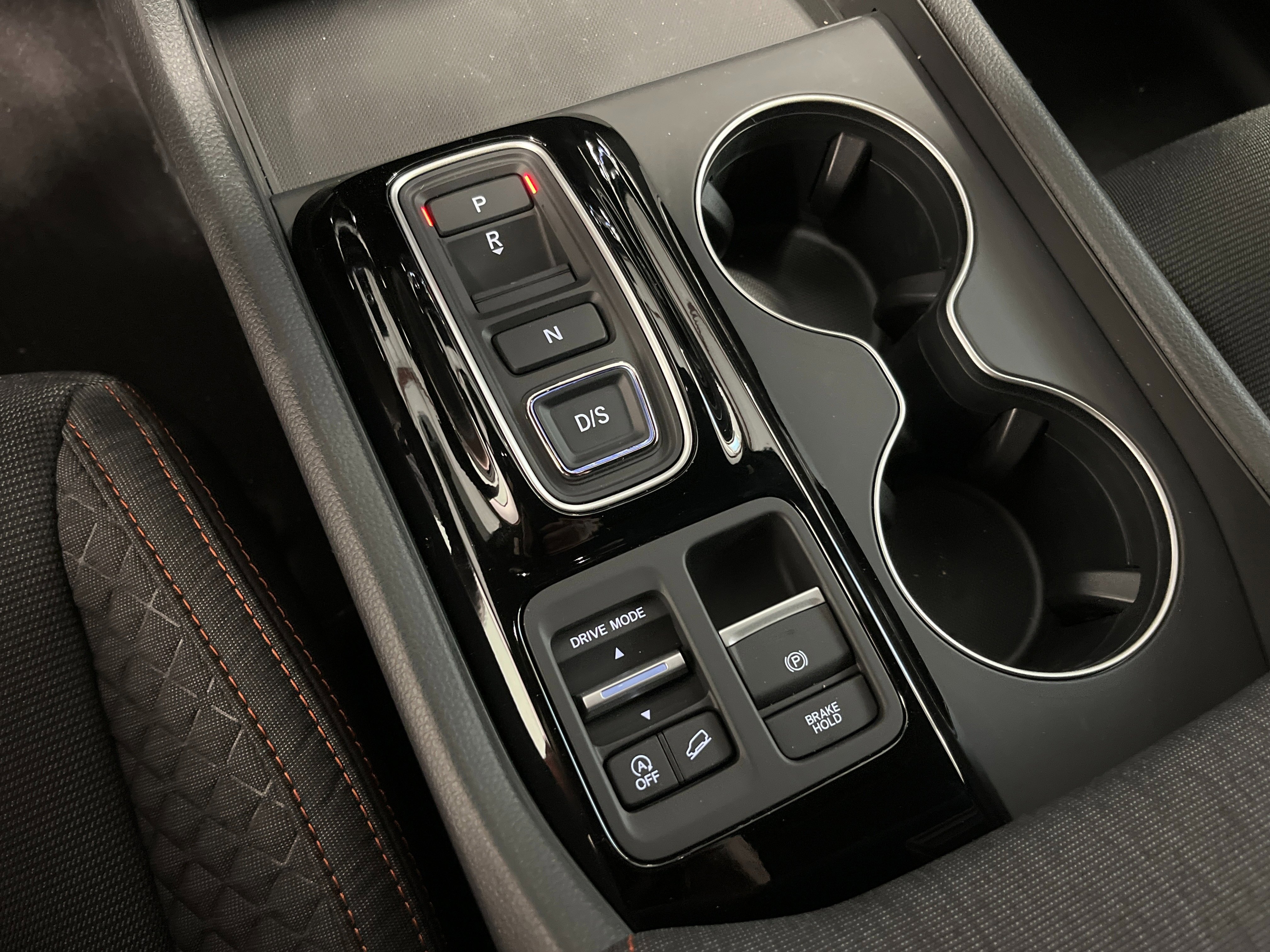 New 2025 Honda Pilot Sport image 24