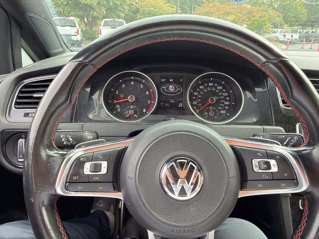 Used 2017 Volkswagen GTI Sport FWD image 4