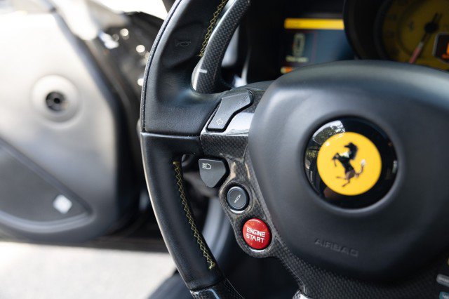 Used 2015 Ferrari F12 Berlinetta RWD image 39