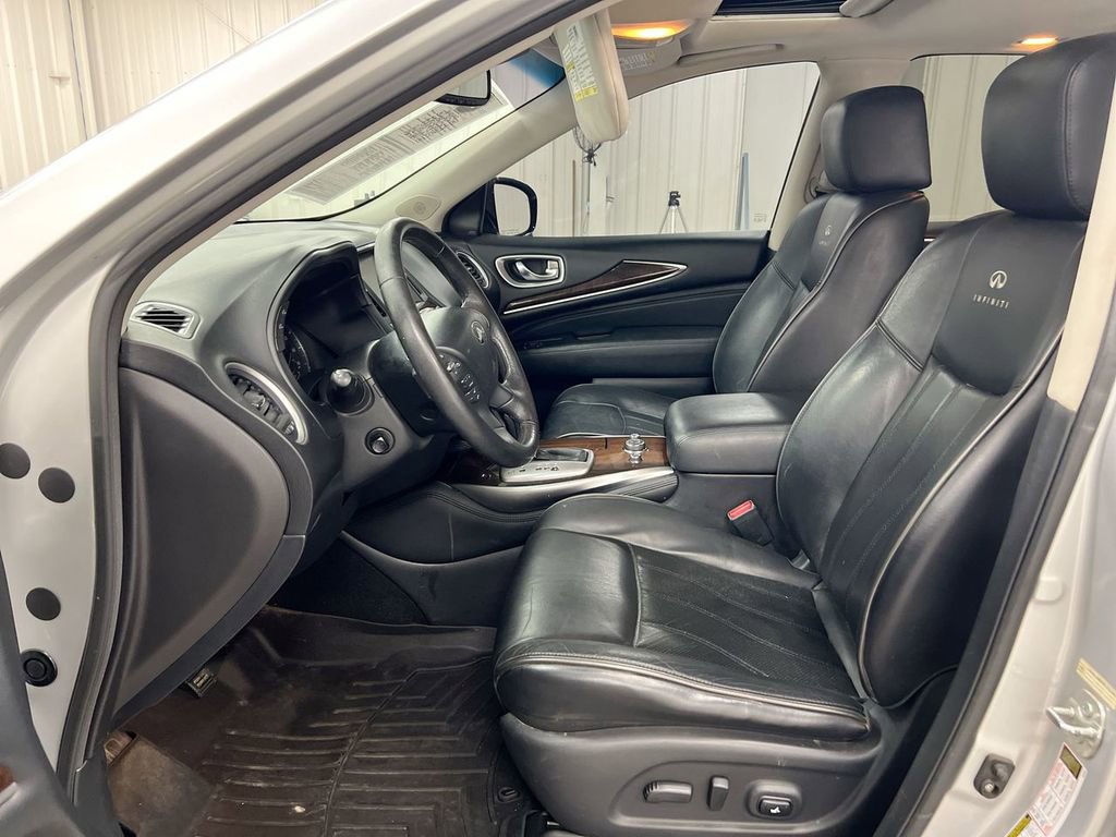 Used 2013 INFINITI JX35 AWD w/ Premium Pkg image 21