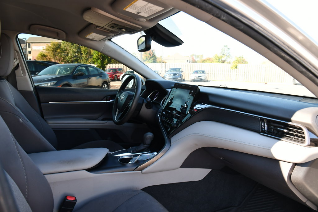 Used 2021 Toyota Camry LE w/ Convenience Package FWD image 37