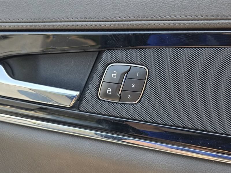 Used 2023 Lincoln Nautilus AWD w/ Premium Package image 34