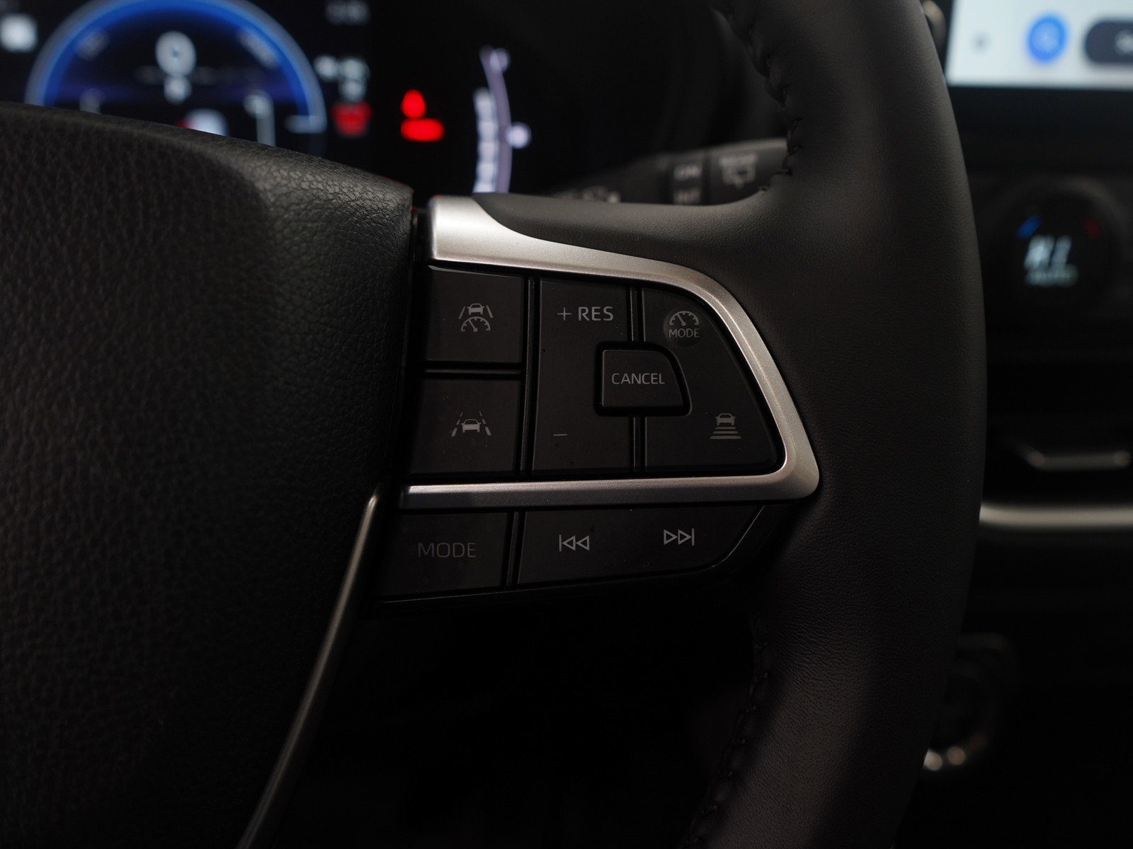 Used 2025 Toyota Grand Highlander AWD Hybrid image 19