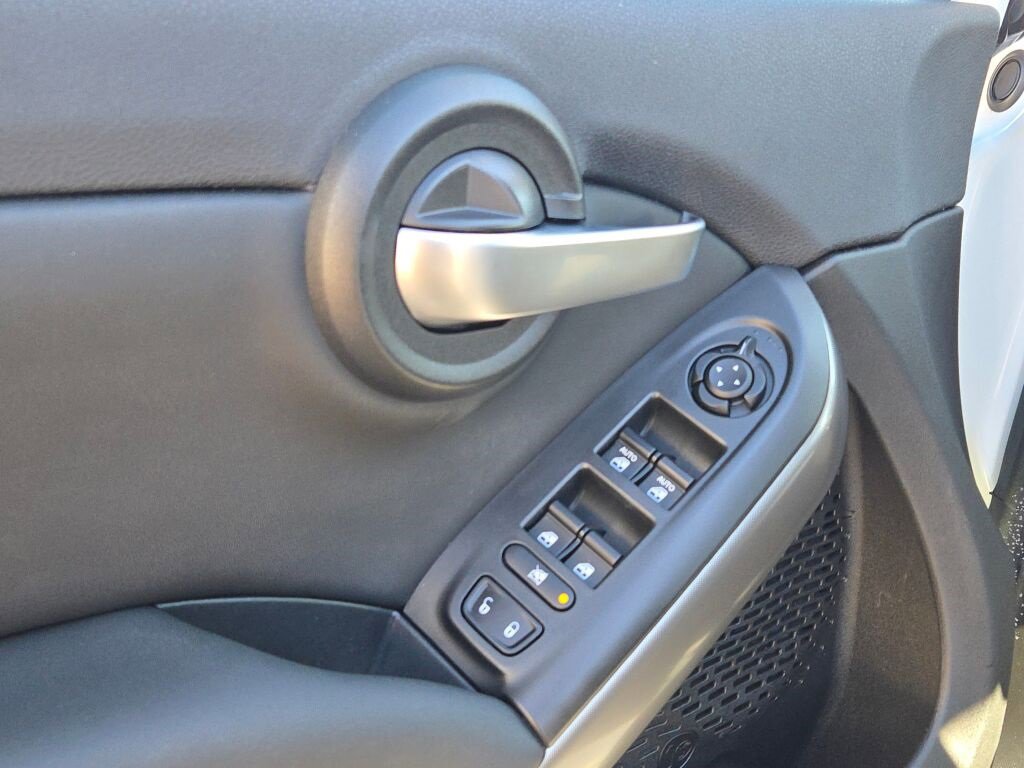 Used 2022 FIAT 500X Pop w/ Sport Appearance Package image 21