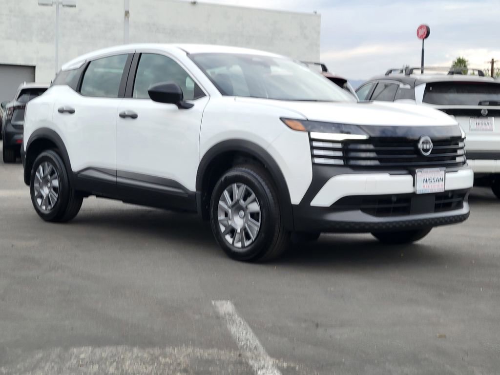 New 2026 Nissan Kicks S image 4