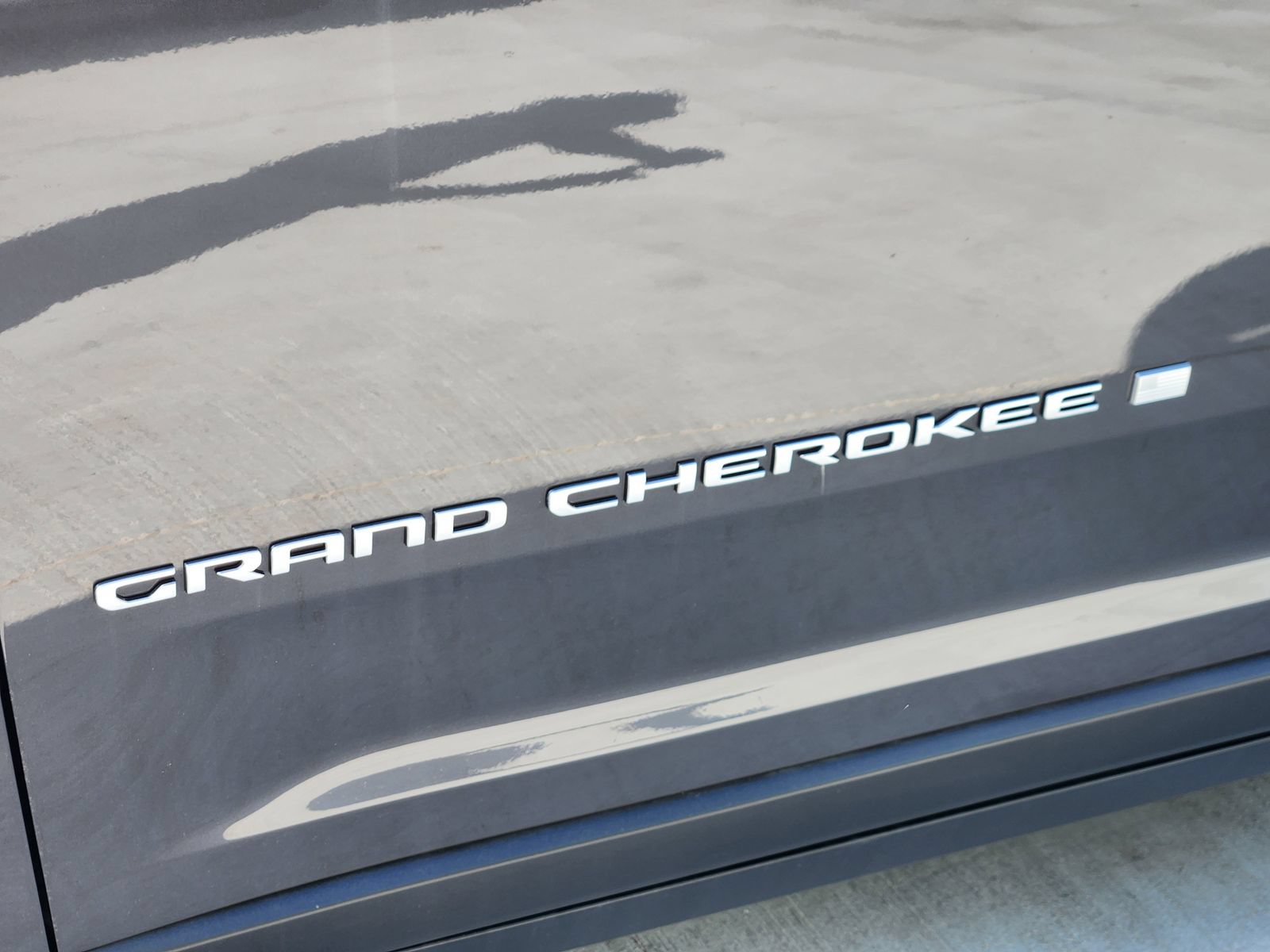 New 2026 Jeep Grand Cherokee Laredo RWD image 12