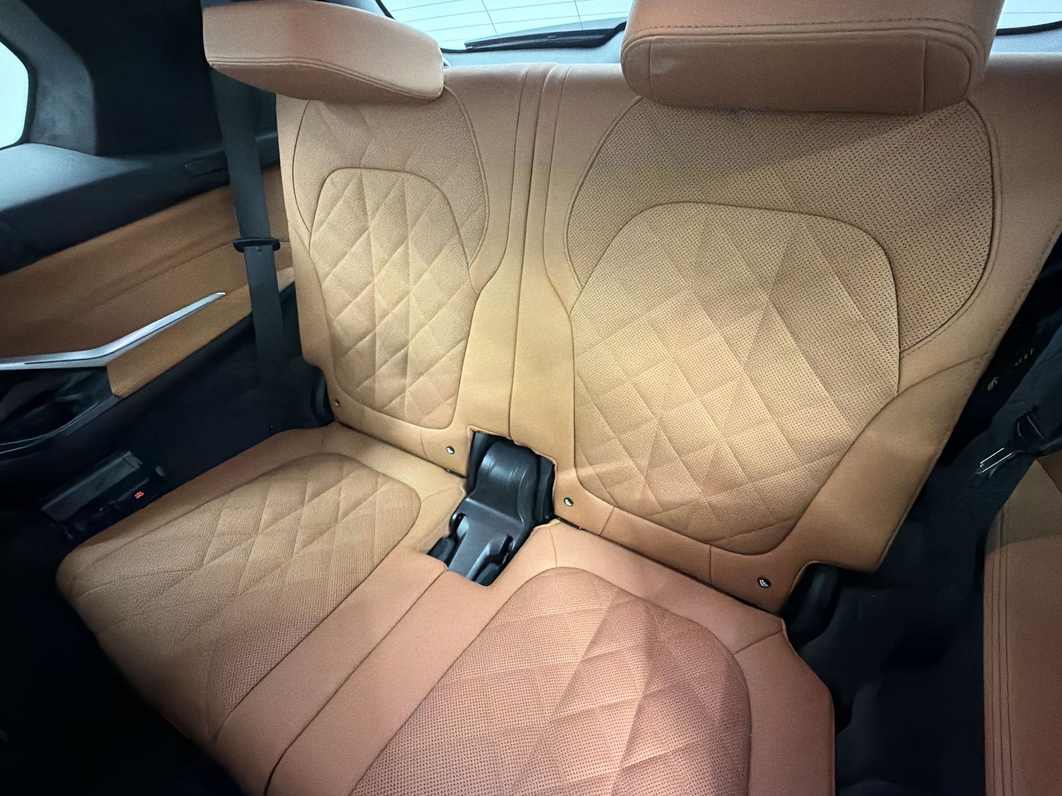 Certified 2025 BMW X7 xDrive40i w/ M Sport Package AWD/4WD image 26