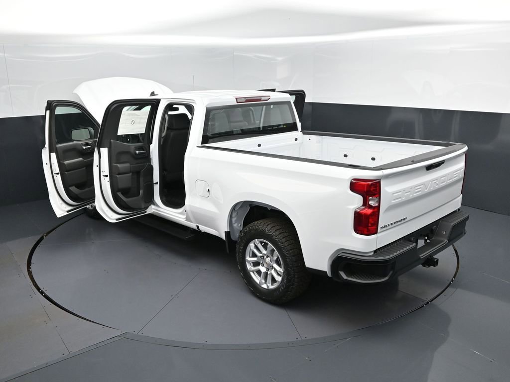 Used 2026 Chevrolet Silverado 1500 W/T w/ Z71 Off-Road Package AWD/4WD image 2
