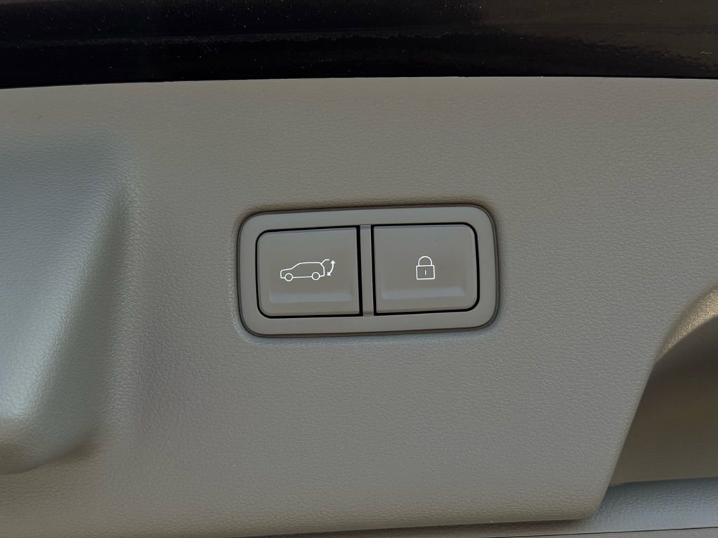 Used 2026 Hyundai Palisade SEL image 16