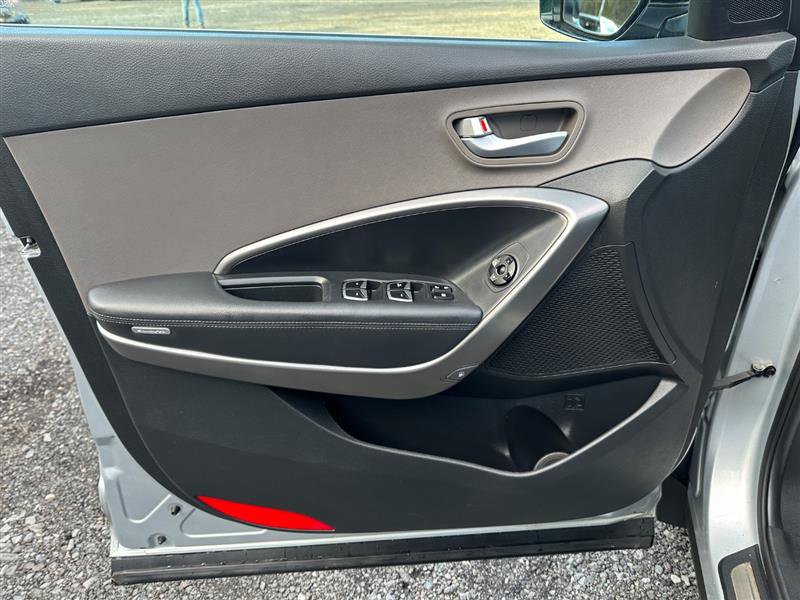 Used 2013 Hyundai Santa Fe Limited AWD/4WD image 25