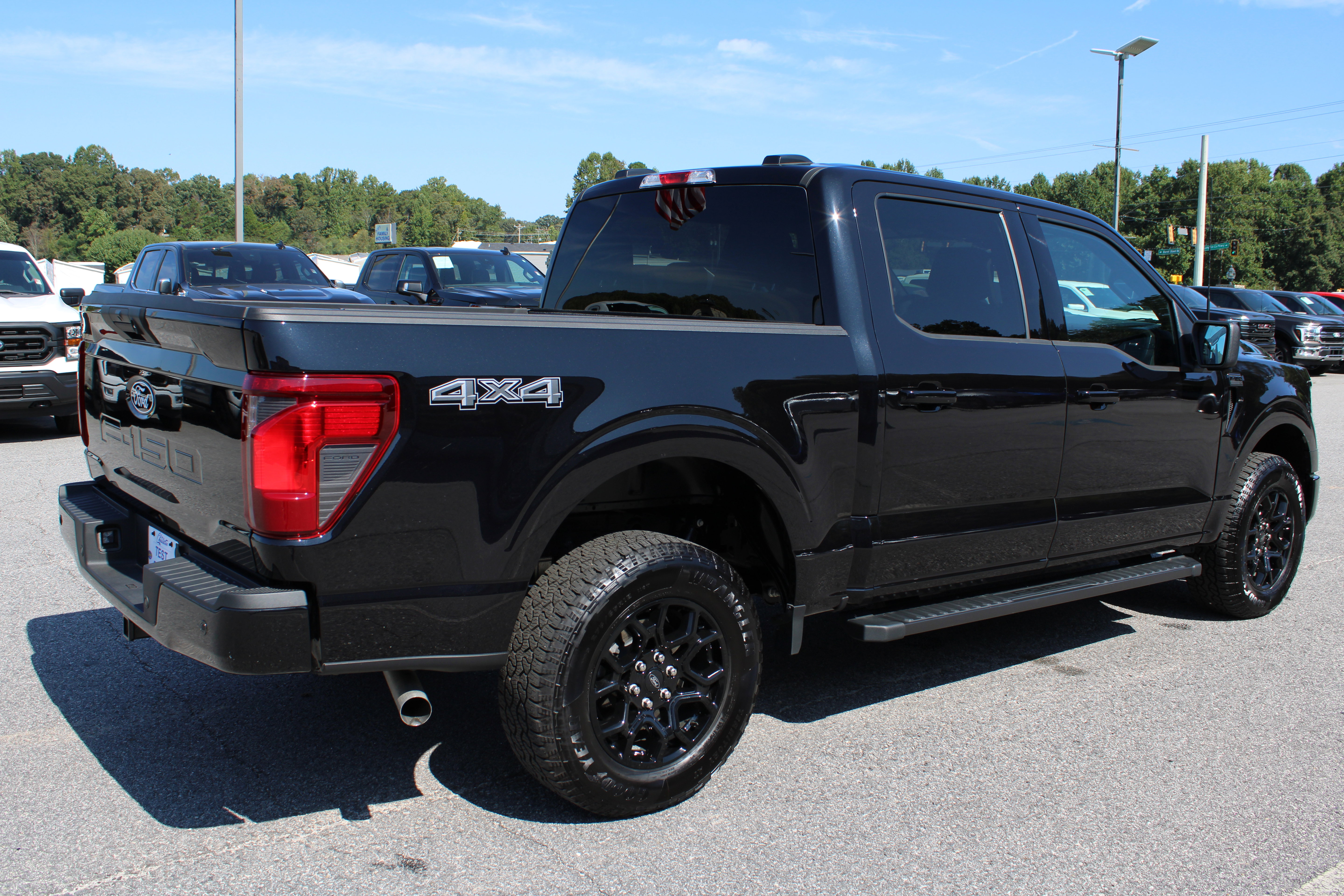 Used 2024 Ford F150 XLT w/ Tow/Haul Package AWD/4WD image 6