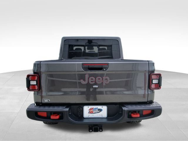 New 2026 Jeep Gladiator Rubicon w/ Steel Power Dome Hood Package AWD/4WD image 4