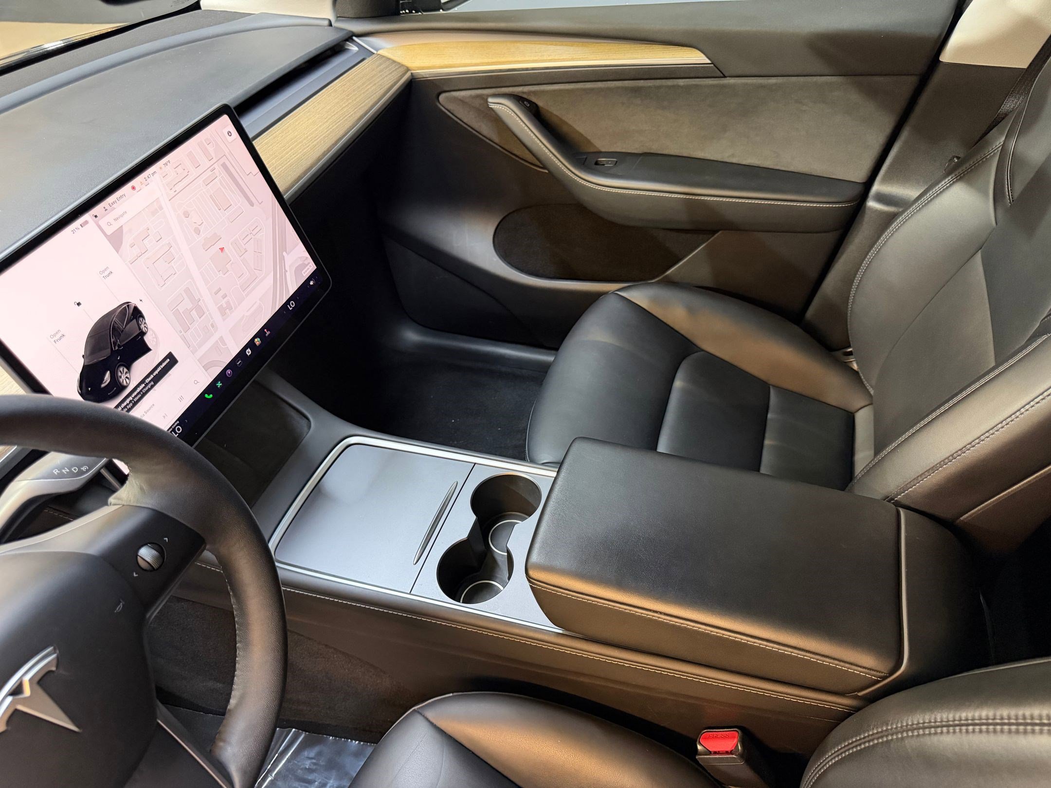 Used 2023 Tesla Model Y Long Range image 36