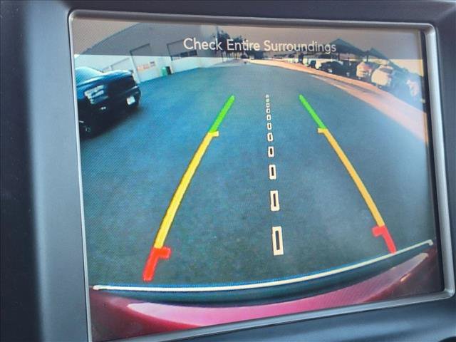 Used 2015 Jeep Grand Cherokee Overland w/ Advanced Technology Group AWD/4WD image 12