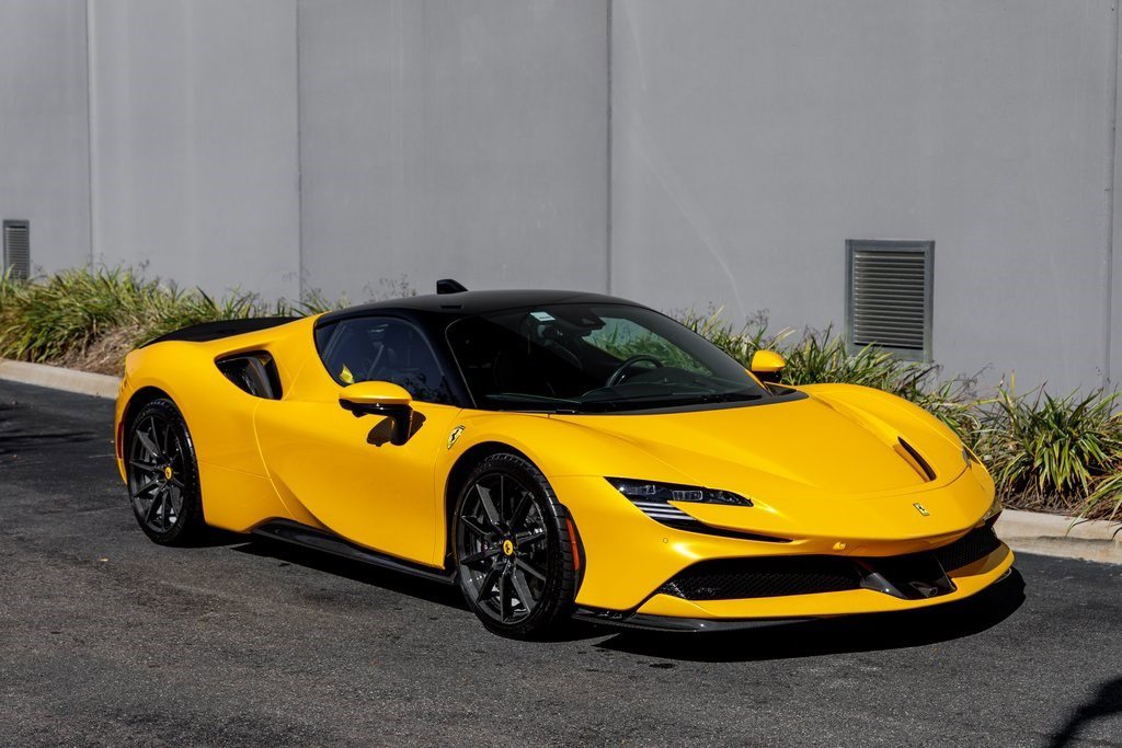 Used 2023 Ferrari SF90 Stradale image 7