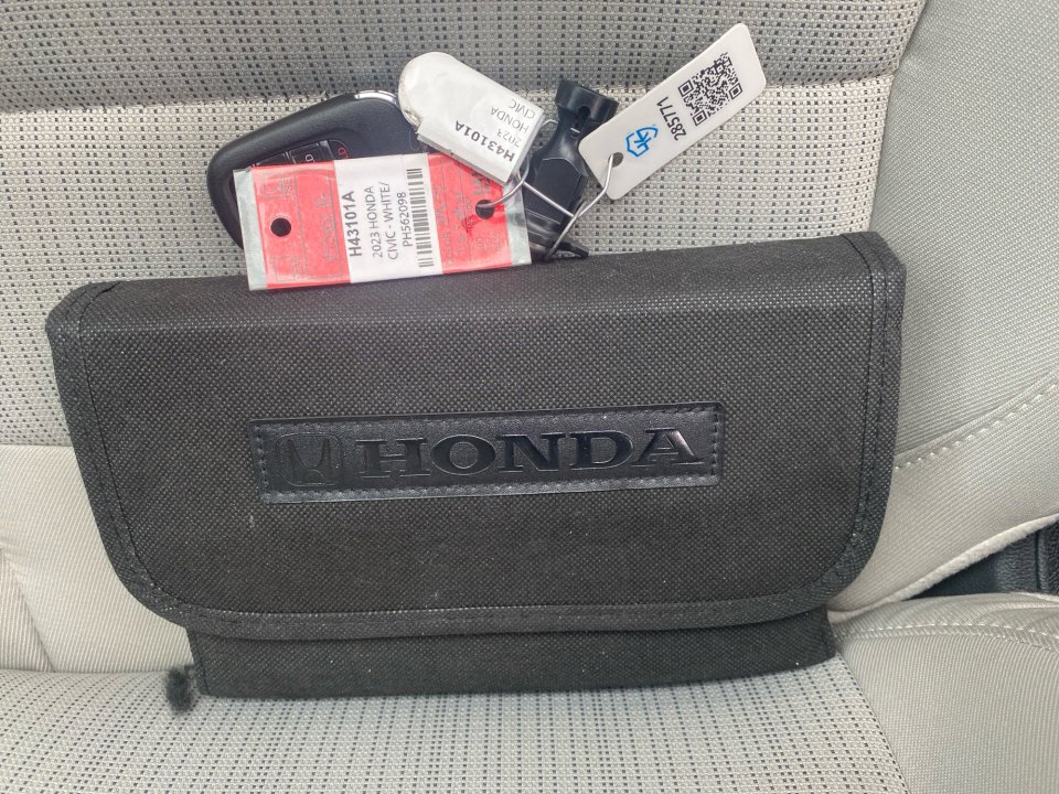 Certified 2023 Honda Civic LX image 38