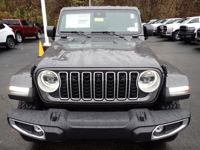 New 2025 Jeep Wrangler Sahara w/ Technology Group image 10