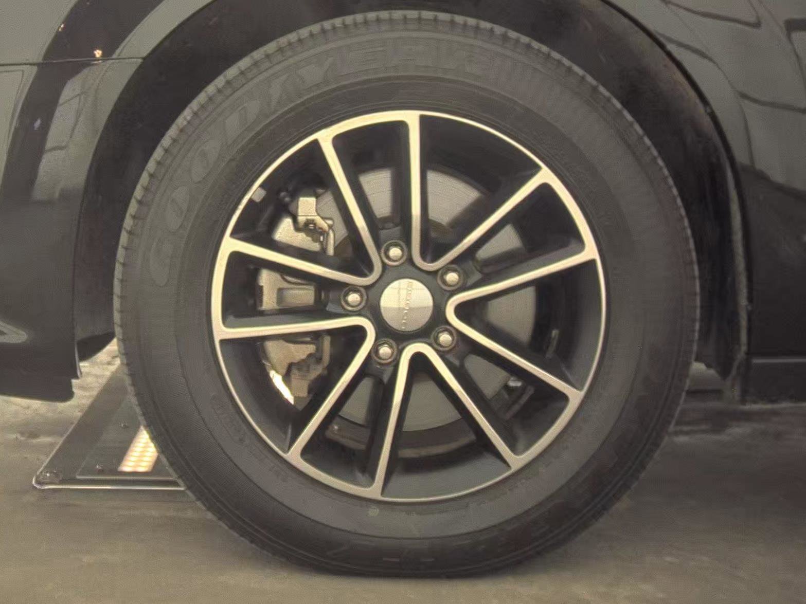 Used 2017 Dodge Grand Caravan GT FWD image 6