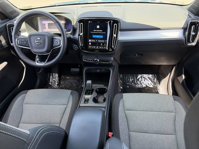 Used 2023 Volvo XC40 B4 Core w/ Protection Package FWD image 16