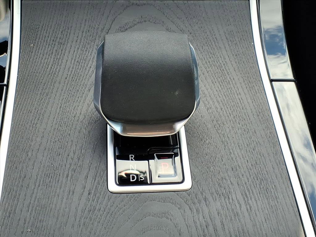 New 2026 Land Rover Range Rover Evoque S image 13