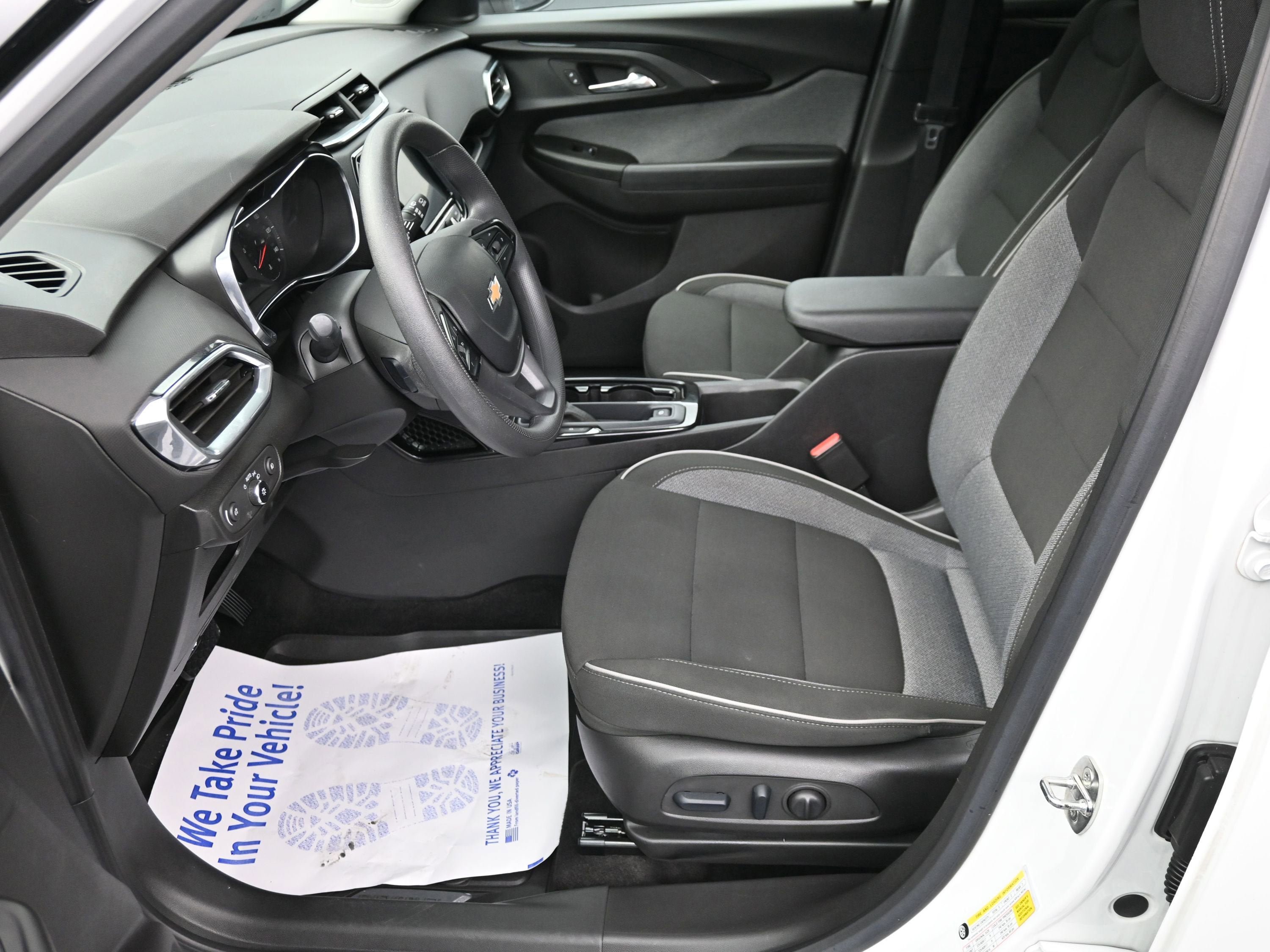 Certified 2023 Chevrolet TrailBlazer LT w/ Convenience Package AWD/4WD image 10