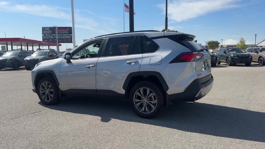 Used 2024 Toyota RAV4 Limited AWD/4WD image 24