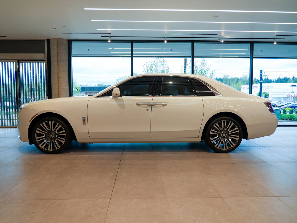 Certified 2022 Rolls-Royce Ghost image 10