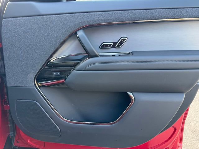 Used 2025 Land Rover Range Rover Sport Dynamic SE image 26