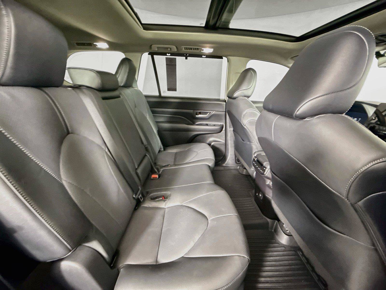 Certified 2026 Toyota Grand Highlander FWD image 46