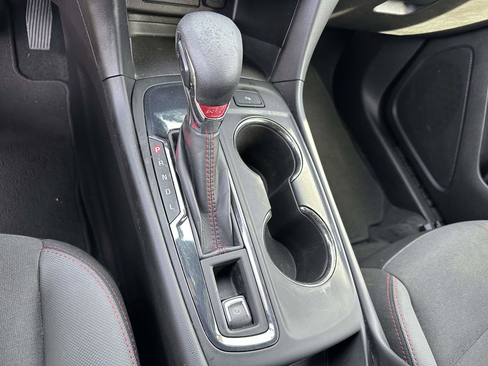 Used 2022 Chevrolet Equinox RS image 31