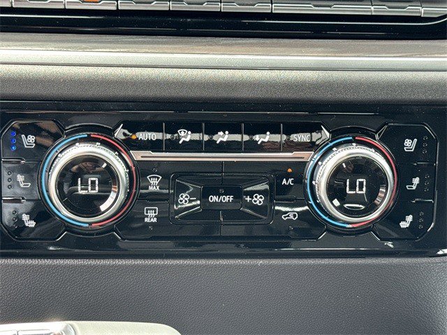 New 2025 GMC Sierra 1500 SLT w/ SLT Premium Package image 19