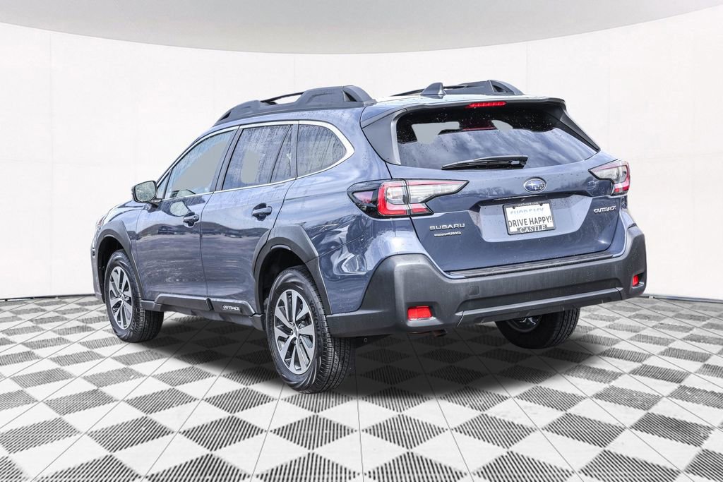 Used 2024 Subaru Outback Premium AWD/4WD image 16