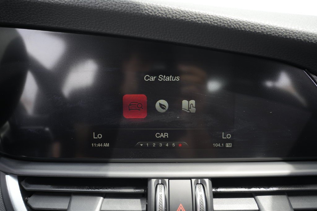 Used 2017 Alfa Romeo Giulia AWD image 54