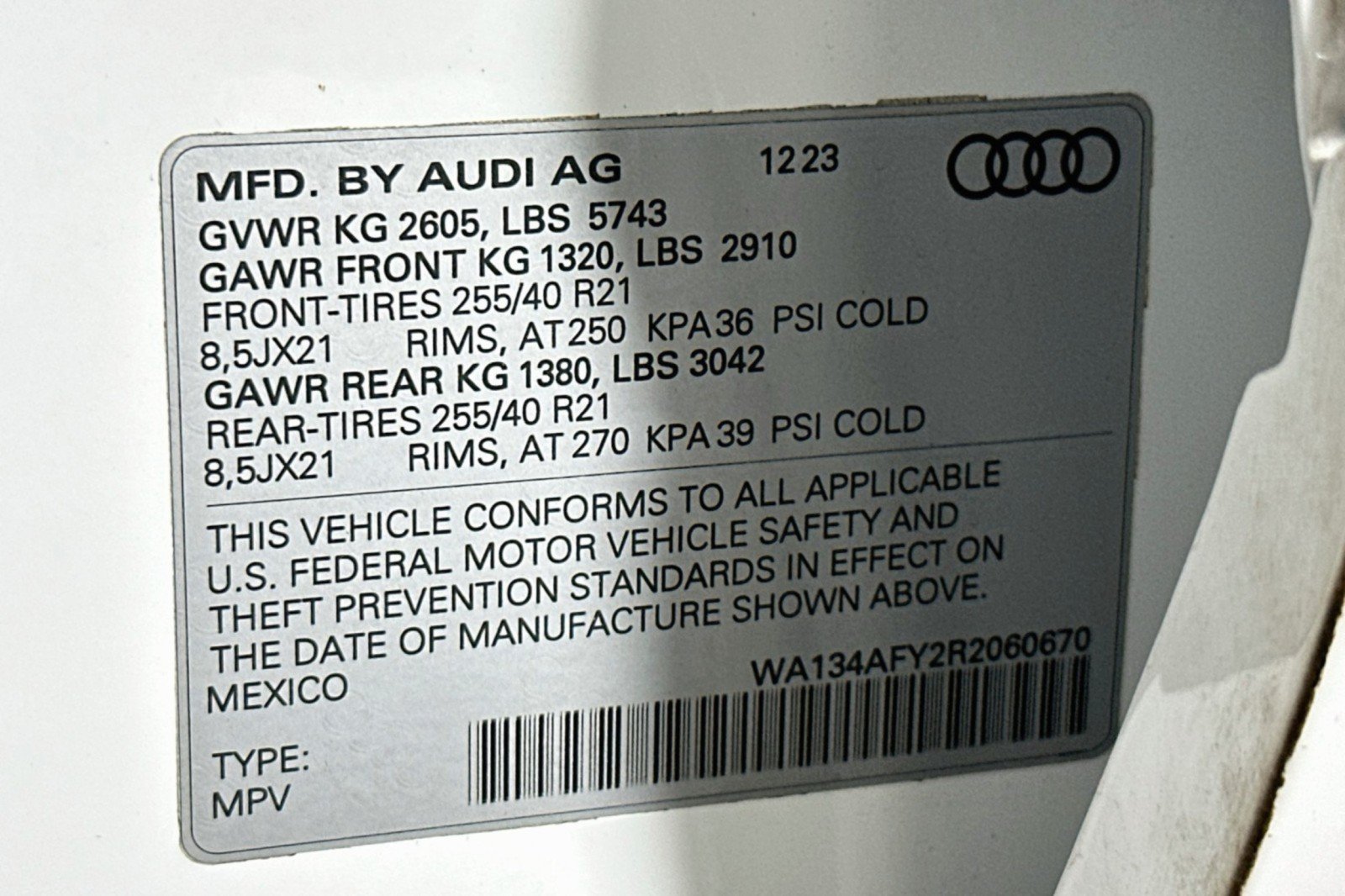 Used 2024 Audi SQ5 Prestige w/ Prestige Package AWD/4WD image 24