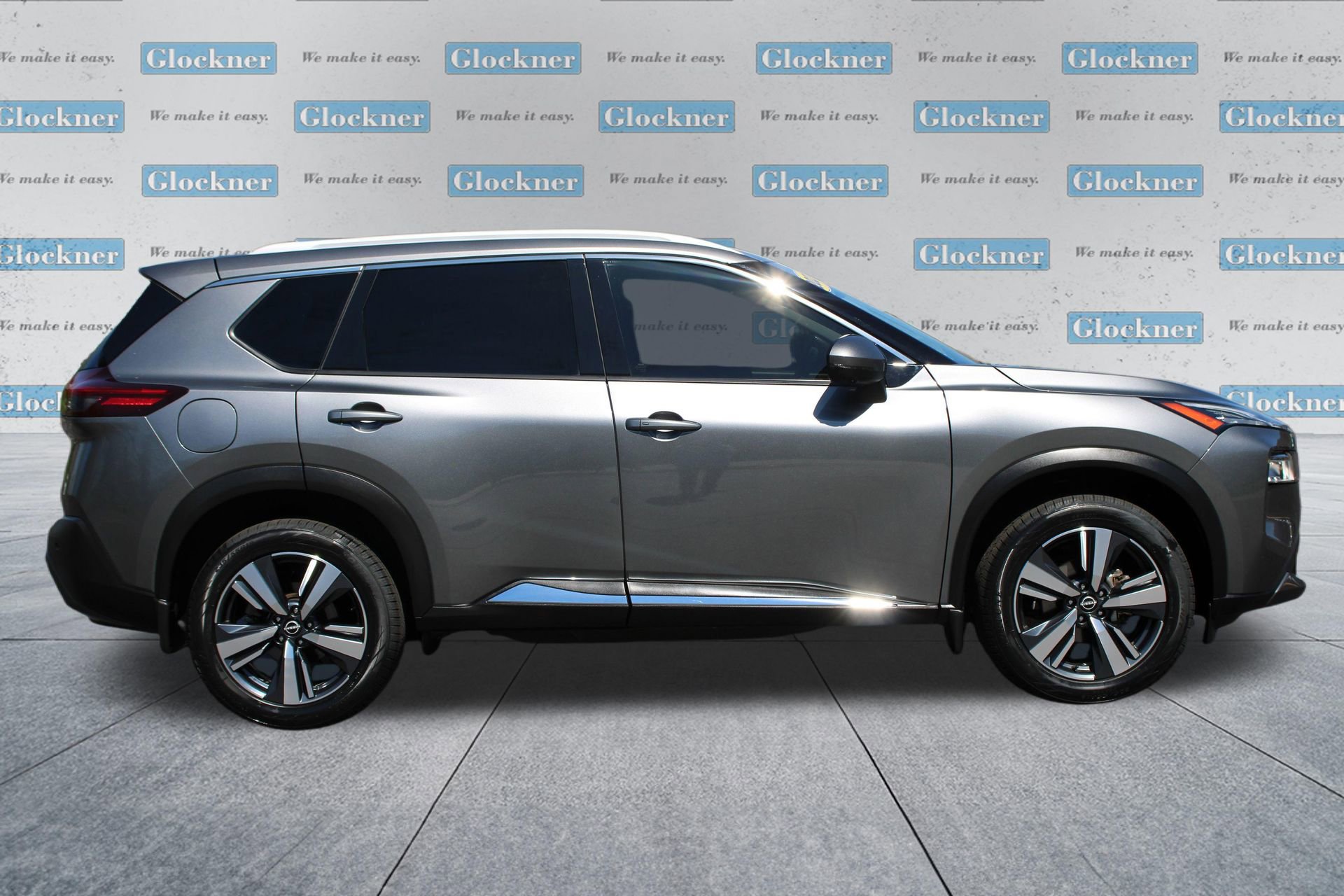 Used 2023 Nissan Rogue SL FWD image 4